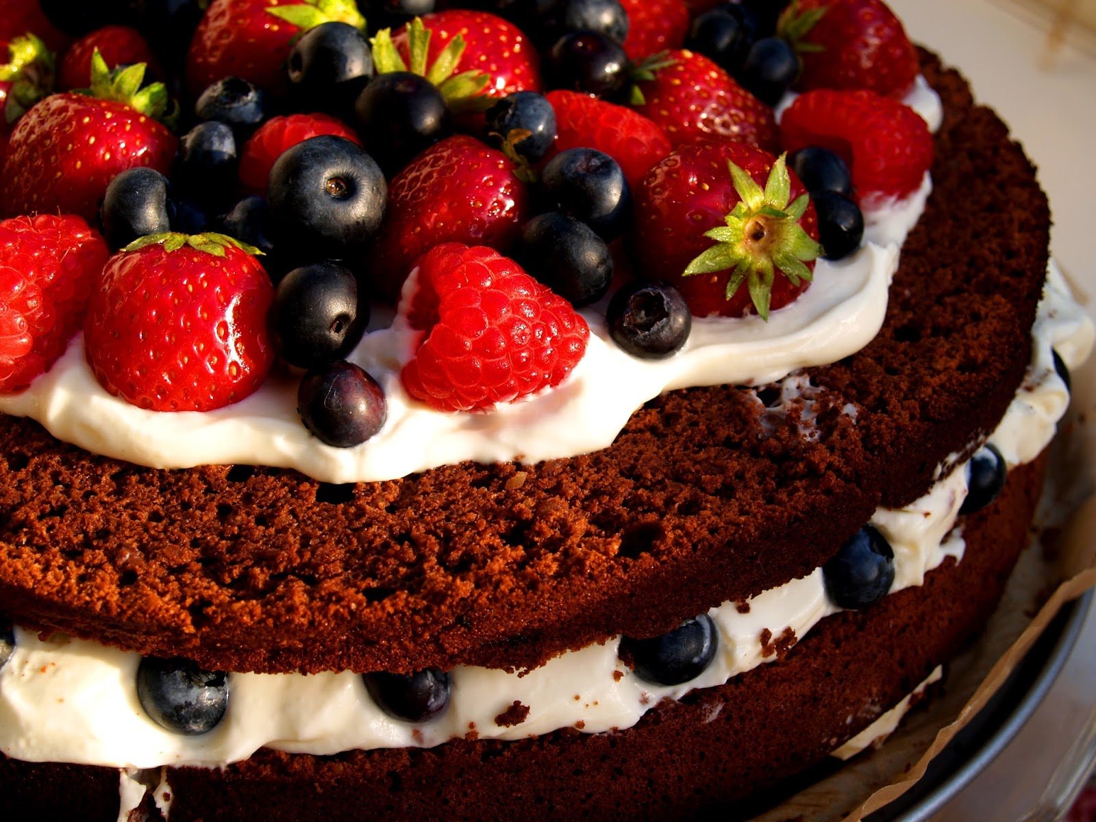 Вкусные торты видео. Красивые торты. Вкусные тортики. Торт с ягодами. Очень красивые тортики.