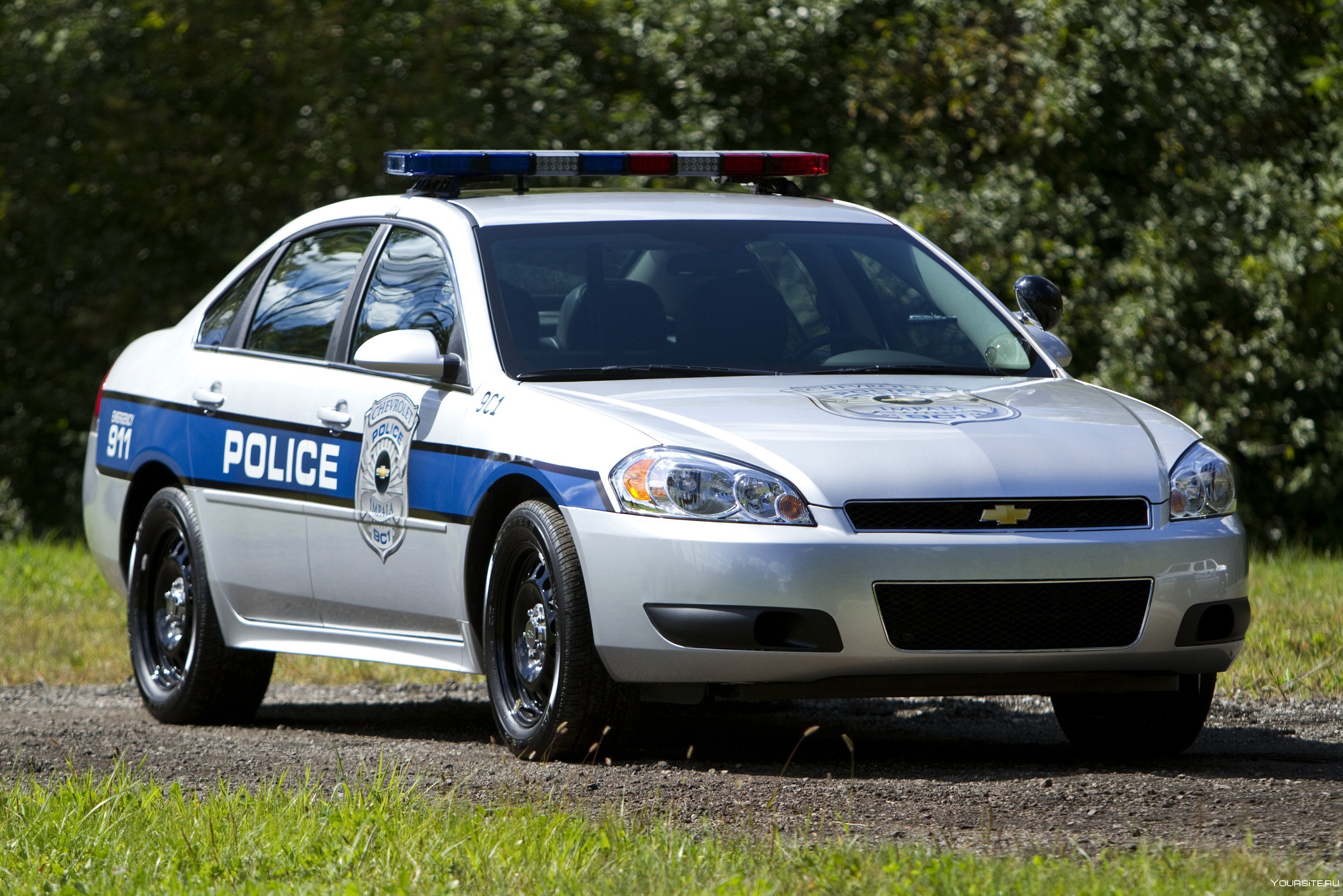 Полицейские машины слушать. Chevrolet Impala 2000 Police. 2010 Chevrolet Impala Police. Chevrolet Impala 2000 полиция. Chevrolet Caprice 2015 Police.