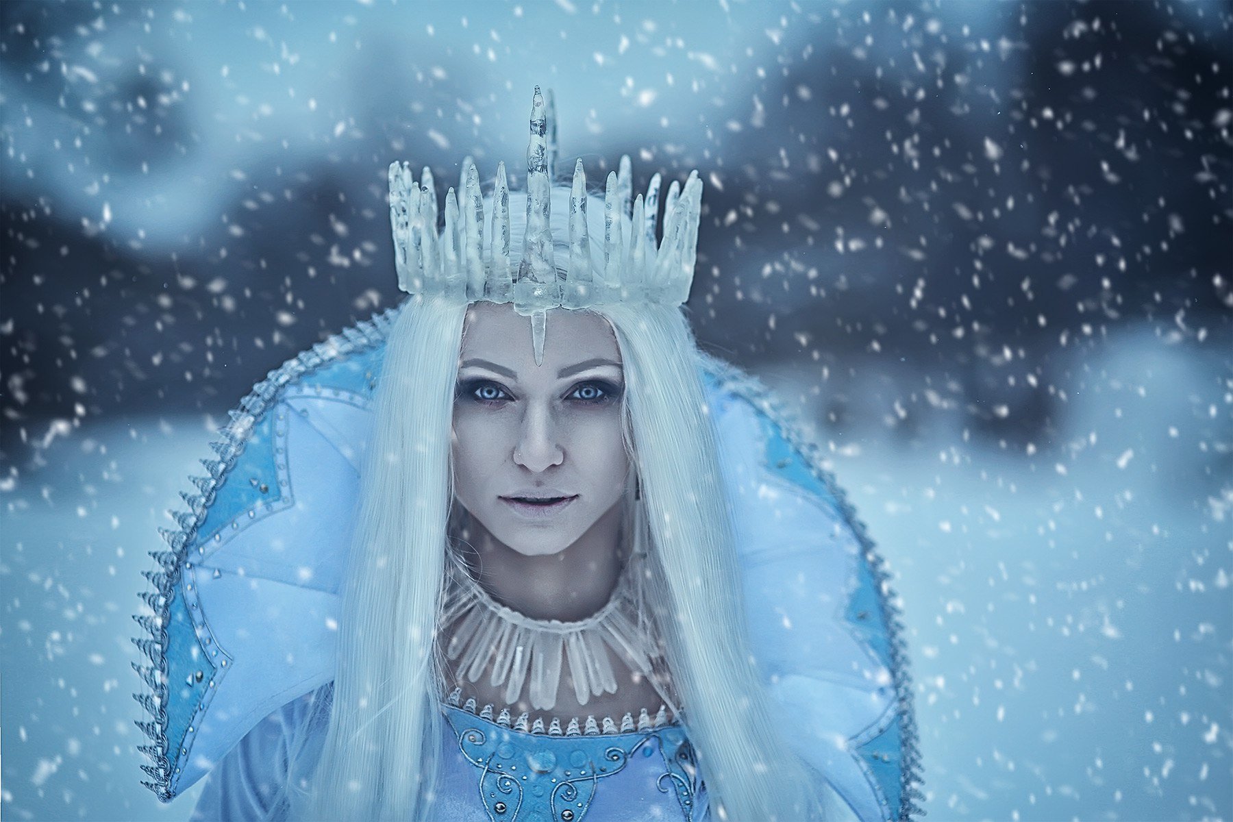 покажи пожалуйста фотографию снежная королева