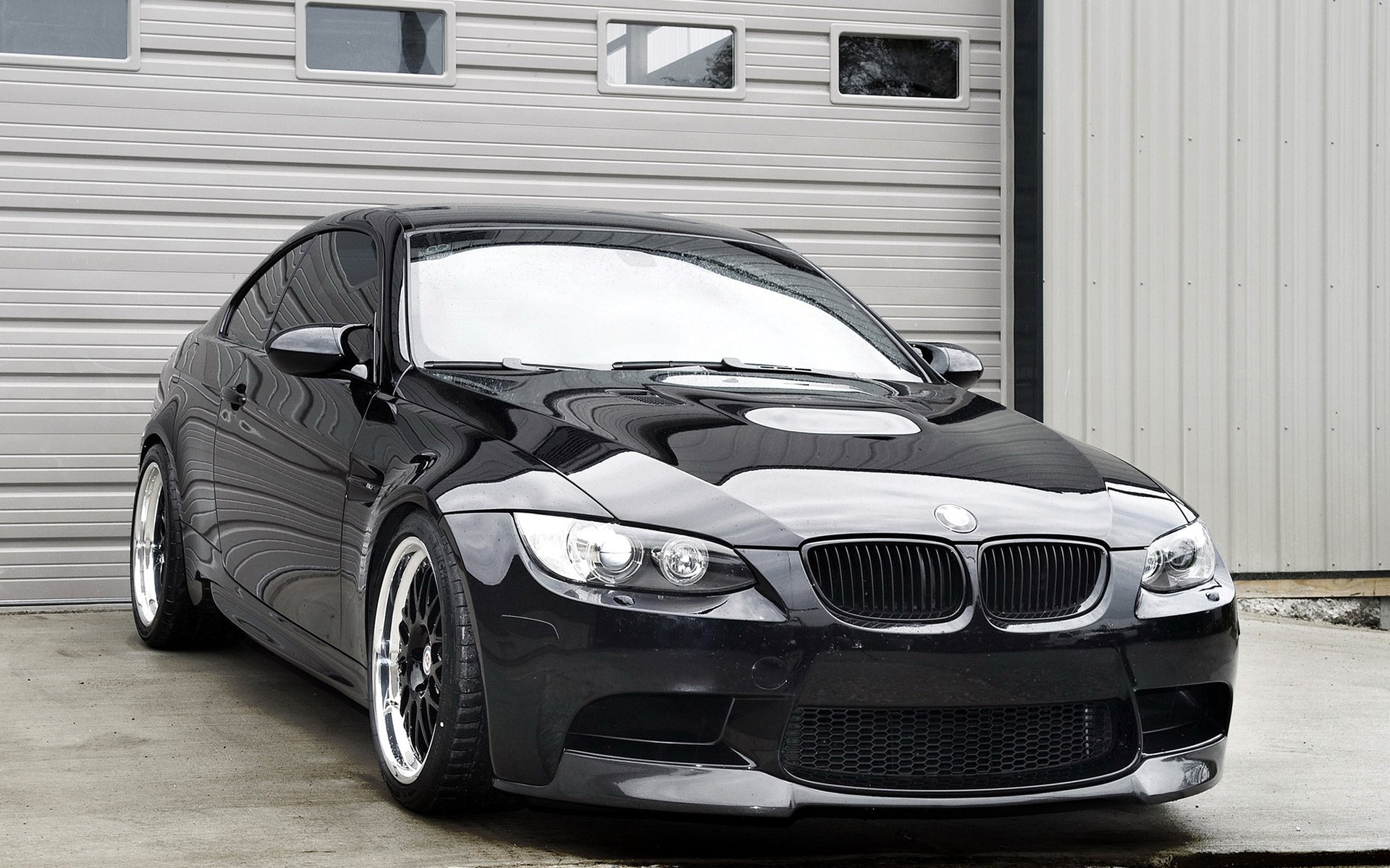 Автомобиль бмв. BMW e92 Coupe Black. BMW m3 e92 Black. BMW 3 купе черная. BMW m3 e92 Black 4k.