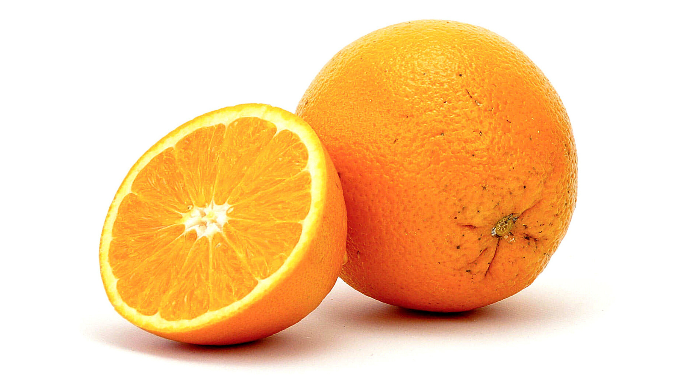 Картинки апельсин. Апельсины. Апельсин фрукт. Апельсин для детей. Померанец фрукт.