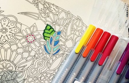 Разукрашивать фломастерами