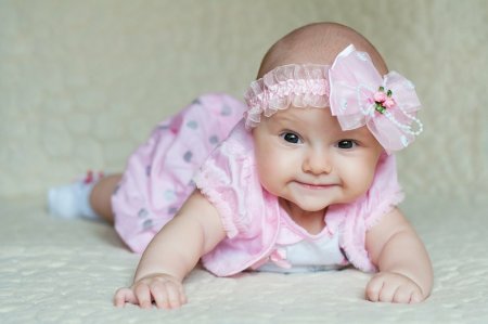 Младенец девочка