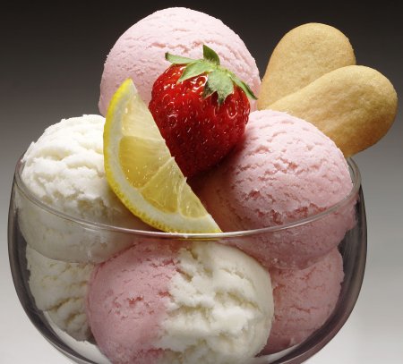 Малиновый айс Крим