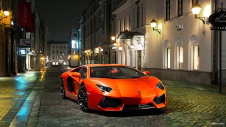 Lamborghini Aventador lp700-4