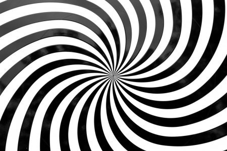 Черно белая спираль