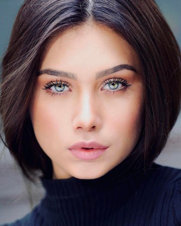 Красивое лицо