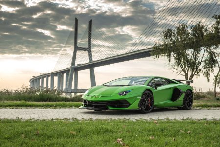 Lamborghini Aventador 2019