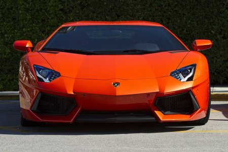 Lamborghini Aventador lp700-4 оранжевый