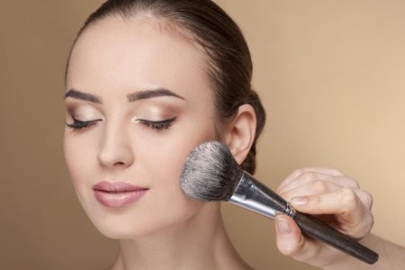 Макияж минеральной косметикой