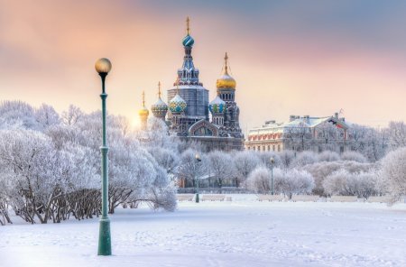 Марсово поле в Санкт-Петербурге зимой