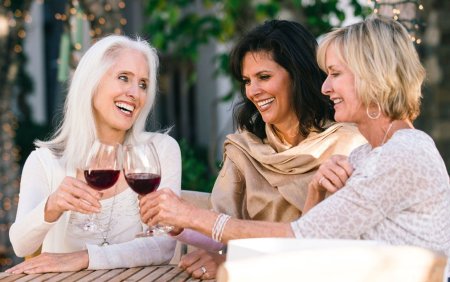 Женщины подруги