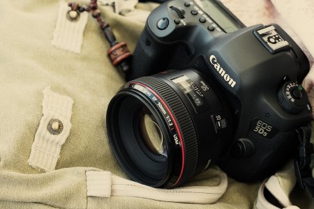 Canon ds126621