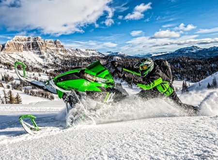 Снегоход Arctic Cat m8000 2016