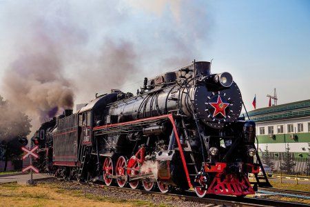 Паровоз памятник Абакан