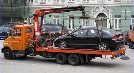 Водитель эвакуатора