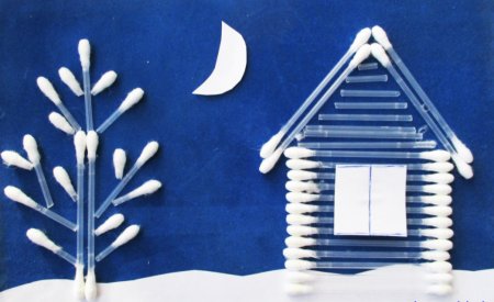 Домик из ватных палочек