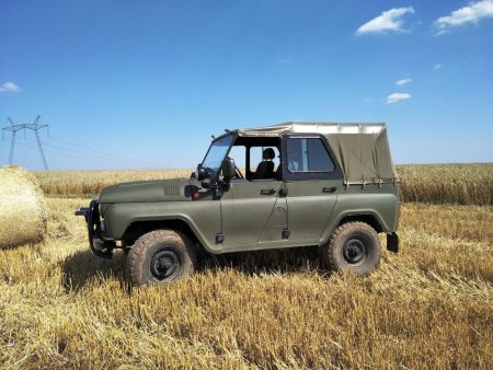 УАЗ 469 3151