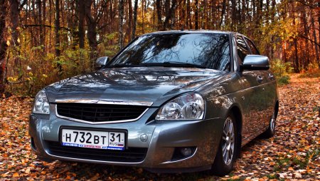 Лада Приора с709рт