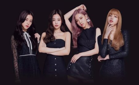 Группа BLACKPINK