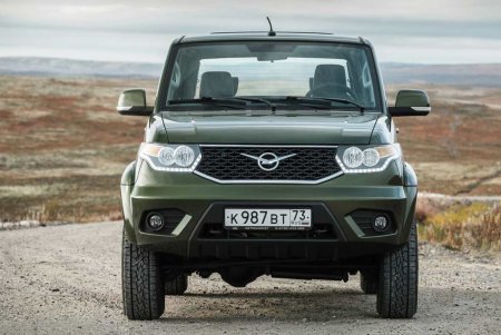 УАЗ Патриот пикап 2019