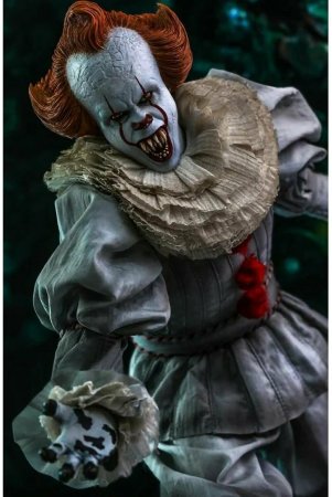 Фигурки hot Toys ПЕННИВАЙЗ