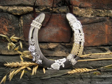 Подкова на счастье