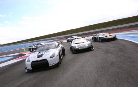 Nissan gt-r r 35 Sumo Power