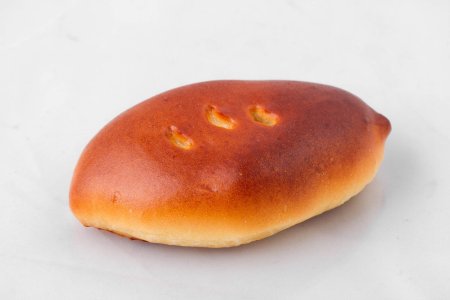 Пирожки на белом фоне