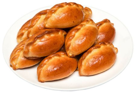 Пирожки на белом фоне