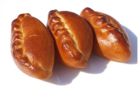 Пирожки на белом фоне