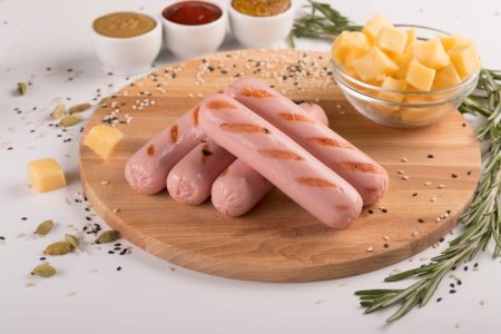 Сосиски сардельки отварные