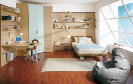 Просторная комната для подростка
