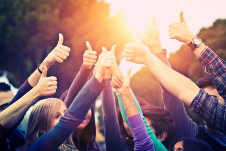 Дружба людей