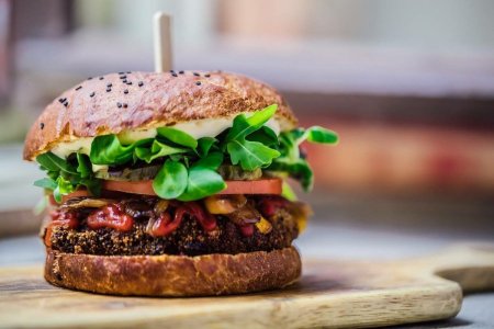 Сочный бургер