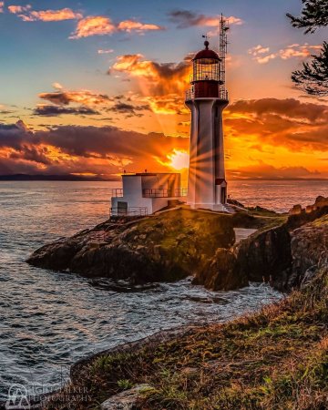 Маяк Севастополь