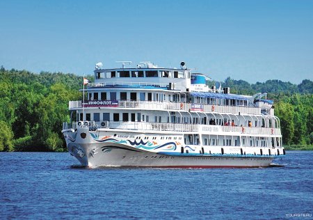 Теплоход Александр Бенуа 2022