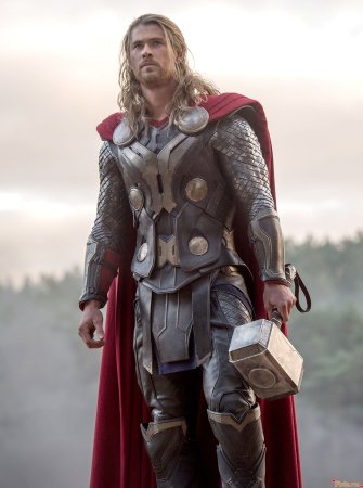 Кис Хемсворт в роли тора