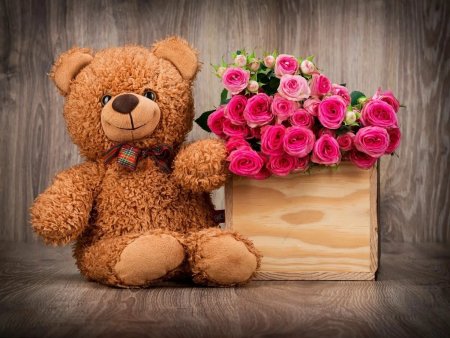 Мишка с цветами