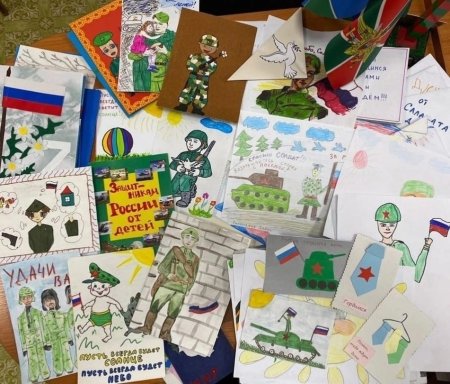 Новогодняя открытка солдату