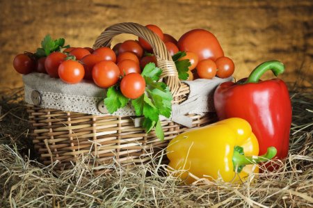 Корзина с урожаем