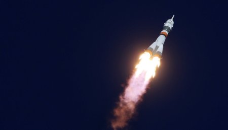 Старт ракеты снизу