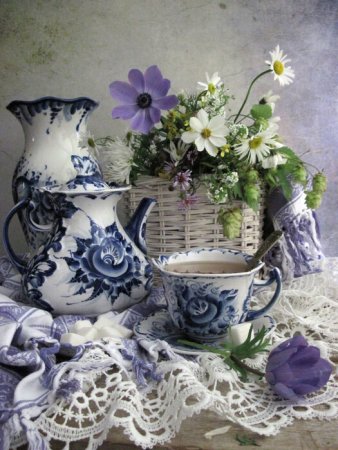 Батаршина натюрморт Гжель