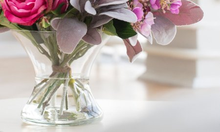 Цветы в вазе