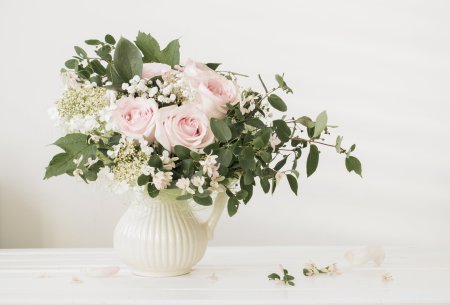 Ваза с цветами