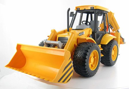 Трактор Bruder JCB 4cx