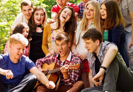 Коллектив сверстников