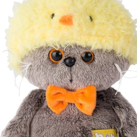 Мягкая игрушка Basik&co кот Басик Baby в шапке "цыплёнок" 20 см