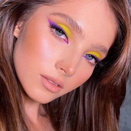 Яркий макияж глаз