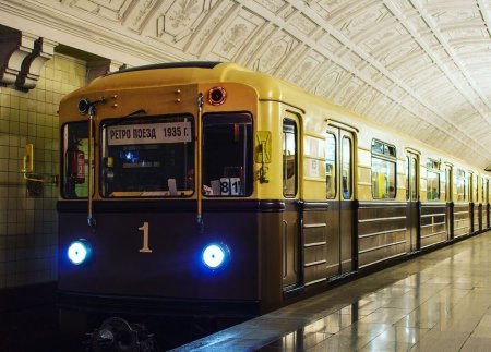 Метро ретро поезд Сокольники
